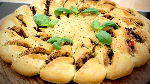 The Great British Bake Off Season 5 Episode 3 - Bread