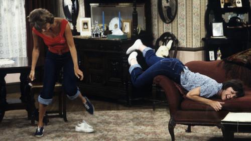 Laverne & Shirley Season 4 Episode 2 - Festival (2)