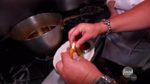 Diners, Drive-Ins and Dives Season 11 Episode 11 - From Mozz to Matzo Balls
