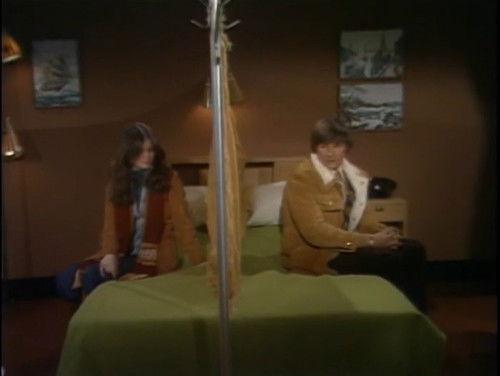 One Day at a Time Season 3 Episode 16 - Barbara's Rebellion