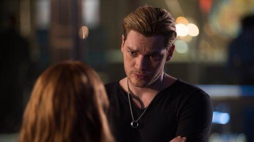 Shadowhunters Season 3 Episode 13 - Beati Bellicosi