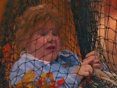 The Suite Life of Zack & Cody Season 1 Episode 11 - To Catch a Thief