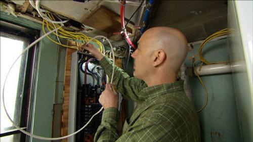 Ask This Old House Season 13 Episode 8 - Harvesting Honey; Adding Outlets