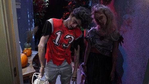 Speechless Season 2 Episode 5 - N-I–NIGHTMARE ON D-I–DIMEO STREET