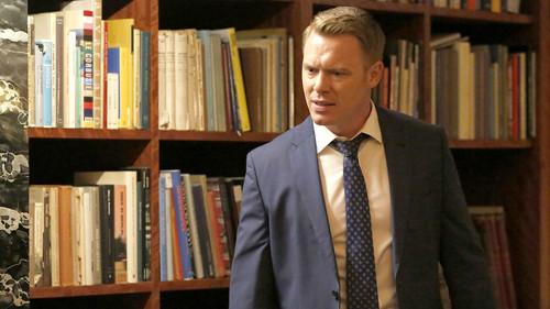 undefined Season 5 Episode 10 - The Informant