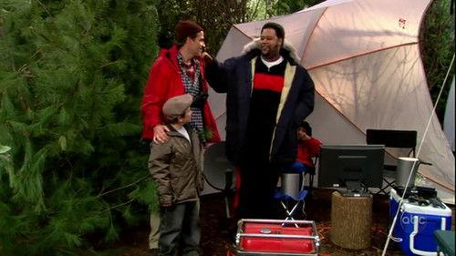 Hope & Faith Season 2 Episode 18 - Hope Couture