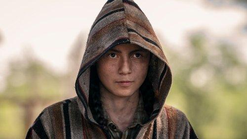 Dark Winds Season 3 Episode 8 - Béésh Łį́į (Iron Horse)