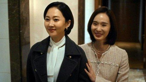 Background image for Mom