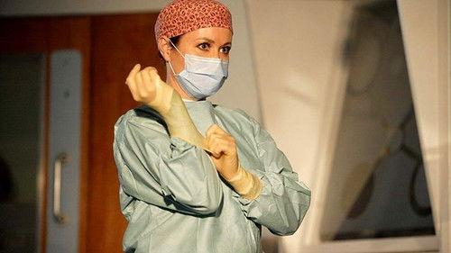 Holby City Season 12 Episode 23 - The Butterfly Effect (2)