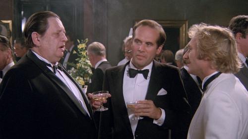 Kir Royal Season 1 Episode 3 - Das Volk sieht nichts