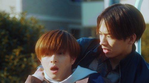 Background image for Mr Unlucky has no choice but to kiss!