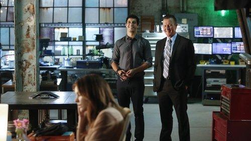 Scorpion Season 2 Episode 1 - Satellite of Love