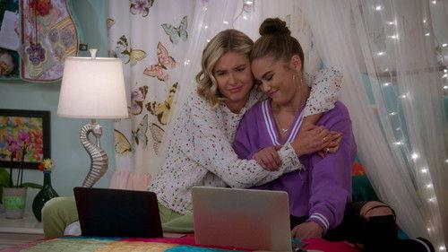 Alexa & Katie Season 4 Episode 4 - Choose Your Own Adventure