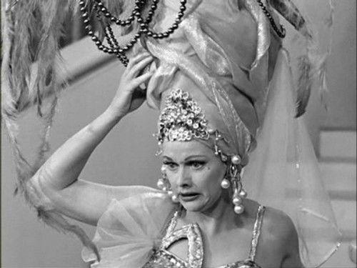 I Love Lucy Season 4 Episode 18 - Lucy Gets in Pictures