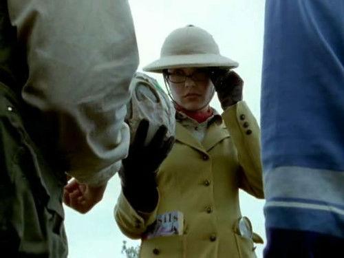 Power Rangers Season 12 Episode 9 - Beneath the Surface