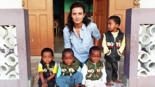 Unreported World Season 15 Episode 5 - The Cursed Twins