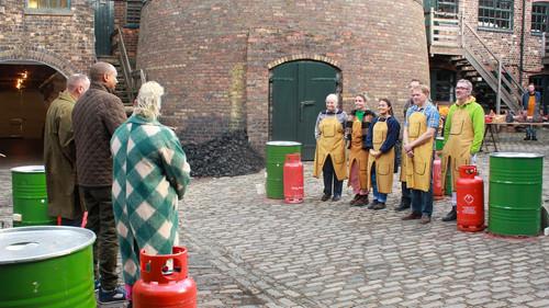 The Great Pottery Throw Down Season 6 Episode 7 - Endangered Animal Sculptures and a Tall Vase