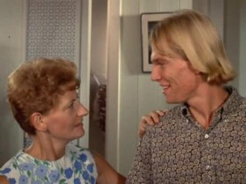 Hawaii Five-O Season 2 Episode 15 - Blind Tiger