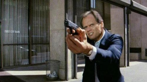 Hunter Season 1 Episode 1 - Hunter