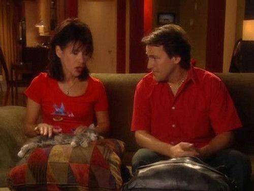 Un gars, une fille Season 7 Episode 3 - Le yoga - Le chat - L'audition pour une pub