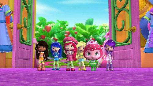 Strawberry Shortcake's Berry Bitty Adventures Season 1 Episode 17 - Trading Sizes