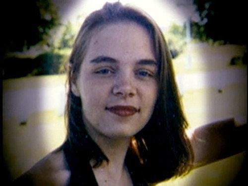 Forensic Files Season 3 Episode 13 - Out of the Ashes