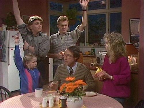 Hey Dad..! Season 1 Episode 1 - Just a Formality