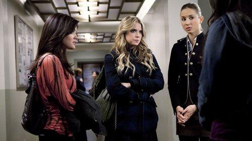 Pretty Little Liars Season 1 Episode 19 - A Person of Interest