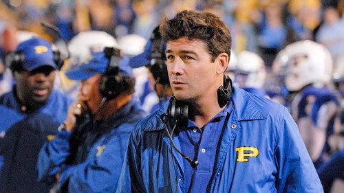 Friday Night Lights Season 3 Episode 9 - Game of the Week