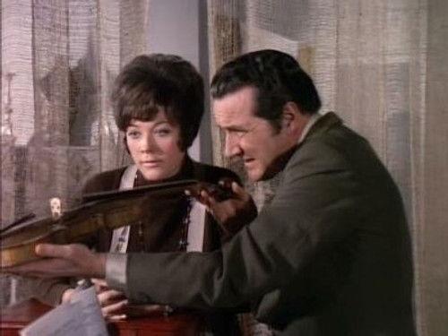 undefined Season 6 Episode 23 - Take Me To Your Leader