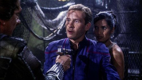 Star Trek: Enterprise Season 2 Episode 11 - Precious Cargo