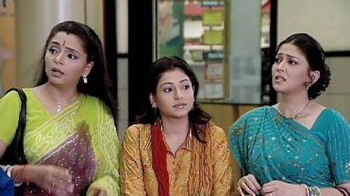 Baa Bahoo Aur Baby Season 1 Episode 3 - The Thakkars Go Shopping