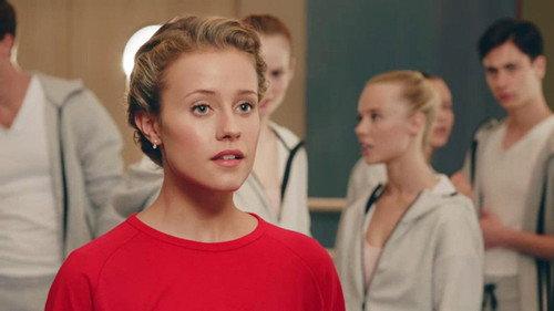 Find Me in Paris Season 1 Episode 3 - Together Again