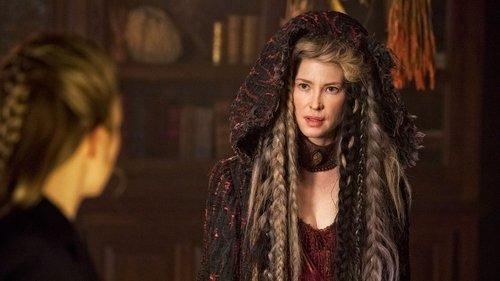 Once Upon a Time Season 7 Episode 11 - Secret Garden