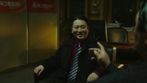 Decoy Season 1 Episode 4 - The Pursuers