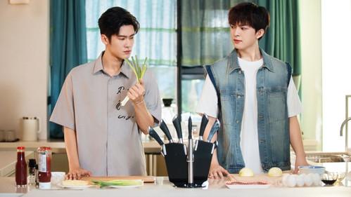 Exclusive Love Season 1 Episode 4 - The Past That's Difficult to Talk About