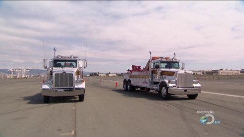 MythBusters Season 7 Episode 1 - Demolition Derby