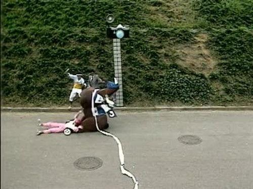 MXC Season 2 Episode 7 - Entrepreneurs vs. Hotel Staff