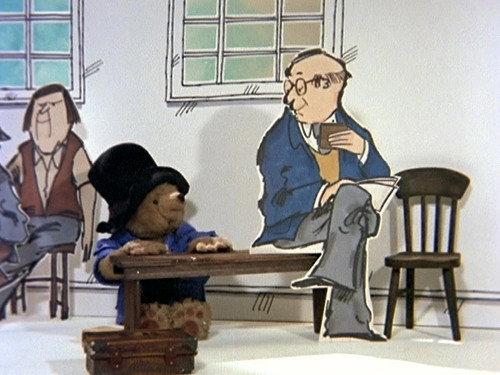 Paddington Bear Season 1 Episode 8 - Paddington Makes a Bid