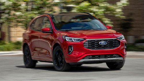 MotorWeek Season 43 Episode 17 - Ford Escape