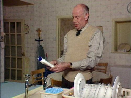 One Foot in the Grave Season 1 Episode 6 - The Return of the Speckled Band