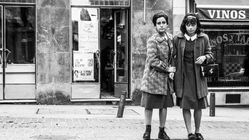 Arde Madrid Season 1 Episode 1 - Poco católica