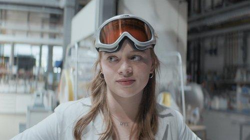 Biohackers Season 1 Episode 1 - Arrival