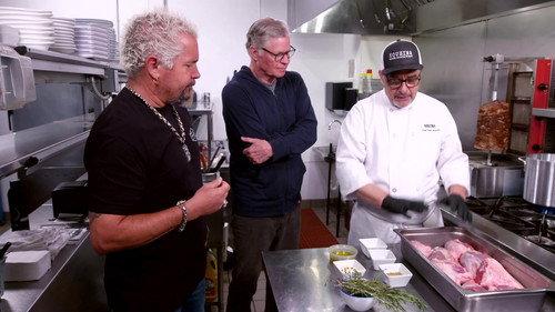 Diners, Drive-Ins and Dives Season 47 Episode 7 - Meaty to Meatless