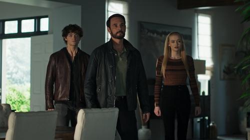 Wolf Pack Season 1 Episode 8 - Trophic Cascade