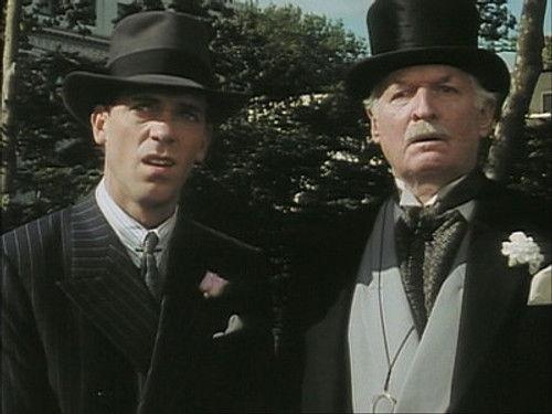 Jeeves and Wooster Season 3 Episode 6 - Comrade Bingo