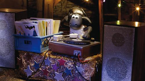 Shaun the Sheep Season 1 Episode 10 - Saturday Night Shaun