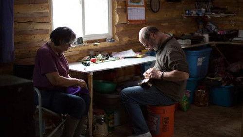 The Last Alaskans Season 3 Episode 4 - Bear Intruder