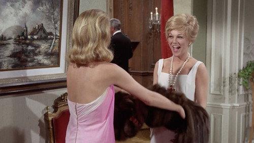 Bewitched Season 3 Episode 25 - Charlie Harper, Winner
