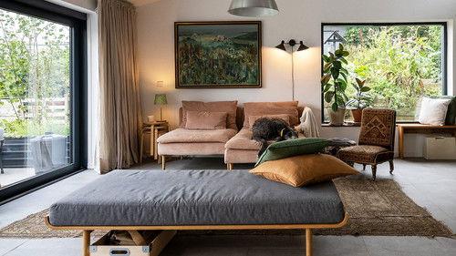 Background image for Episode 7